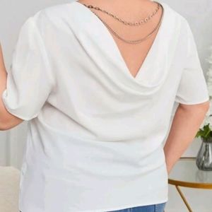 ❄️ White Blouse with swoop back neck and chains. #TT